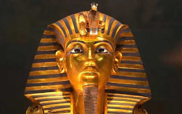 Bahas Mitologi Mesir (2): Asal-usul Firaun dan Proses Pengukuhannya Bahas Mitologi Mesir (2): Asal-usul Firaun dan Proses Pengukuhannya