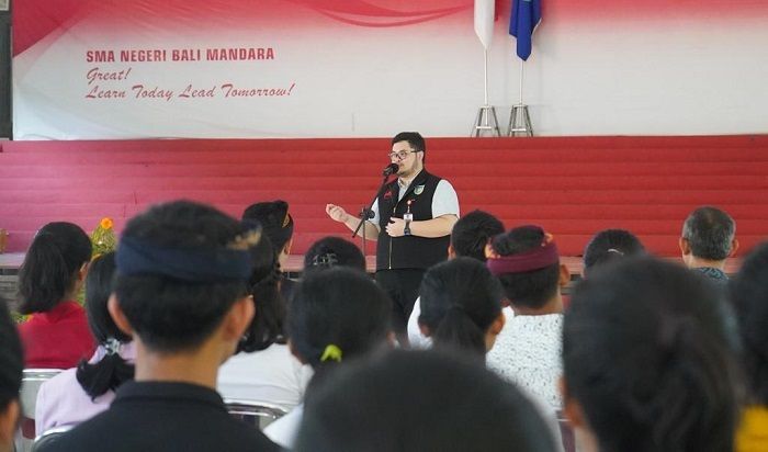 Kunjungi SMAN Bali Mandara, Bupati Kediri Ingin Bangun Boarding School, ini Tujuan Mulianya