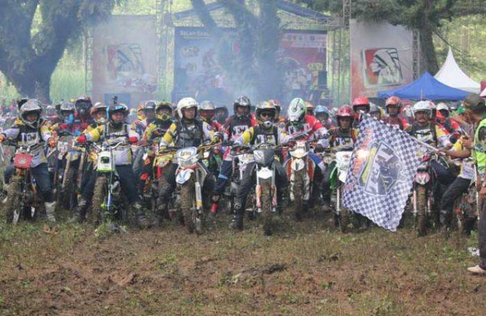 “Tuban Edan Trail” Tutup Acara Puncak HPN 2016 “Tuban Edan Trail” Tutup Acara Puncak HPN 2016