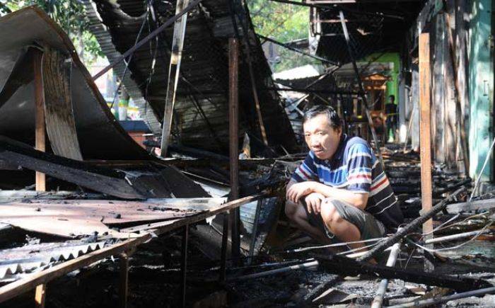 Kebakaran di Pasar Wage Nganjuk, 7 Kios Habis Dilalap si Jago Merah