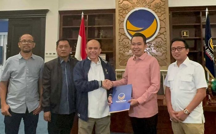 Dipanggil ke NasDem Tower, Gus Fawait Resmi Kantongi Rekom NasDem untuk Cabup Jember Dipanggil ke NasDem Tower, Gus Fawait Resmi Kantongi Rekom NasDem untuk Cabup Jember