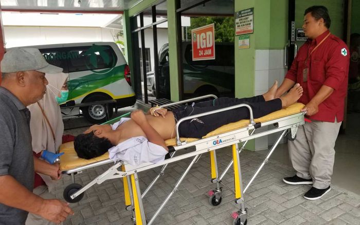 Siswa SMPN 1 Gerih Jadi Korban Bullying Hingga Tak Sadarkan Diri, Sekolah: Hanya Bercanda! Siswa SMPN 1 Gerih Jadi Korban Bullying Hingga Tak Sadarkan Diri, Sekolah: Hanya Bercanda!