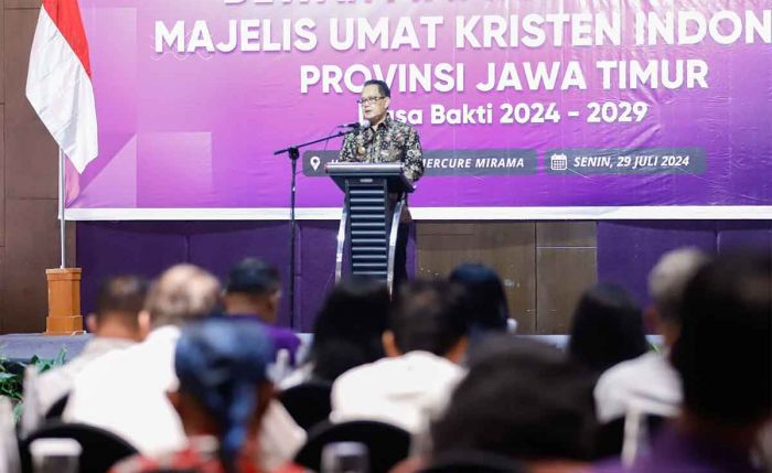 Di Pelantikan DPW MUKI Jatim, Adhy Karyono Ajak Sinergi Bangun Moderasi Beragama Di Pelantikan DPW MUKI Jatim, Adhy Karyono Ajak Sinergi Bangun Moderasi Beragama