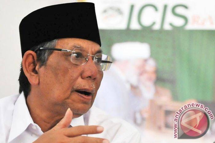 Hasyim Muzadi: Teroris Memproduksi Anak Yatim Hasyim Muzadi: Teroris Memproduksi Anak Yatim