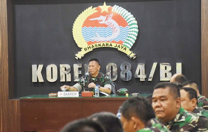 Pilkades Serentak di Pamekasan jadi Fokus Perhatian, Danrem 084/Bhaskara Jaya Pesan ini Pilkades Serentak di Pamekasan jadi Fokus Perhatian, Danrem 084/Bhaskara Jaya Pesan ini