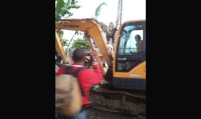 18 Lapak Pasar Banjararum Malang Dibongkar, Pedagang Tuding Sarat Kepentingan 18 Lapak Pasar Banjararum Malang Dibongkar, Pedagang Tuding Sarat Kepentingan