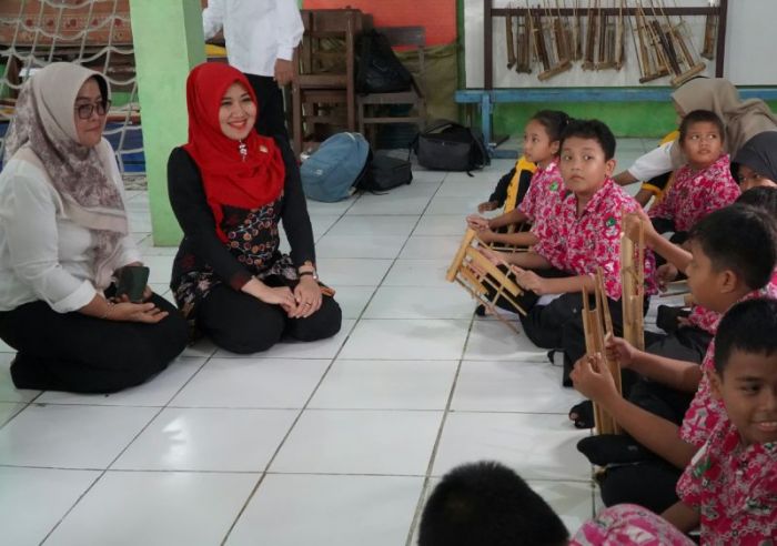 Singgung Inklusivitas Pendidikan, Anggota DPD RI Ning Lia Soroti Ketimpangan Anggaran BOS