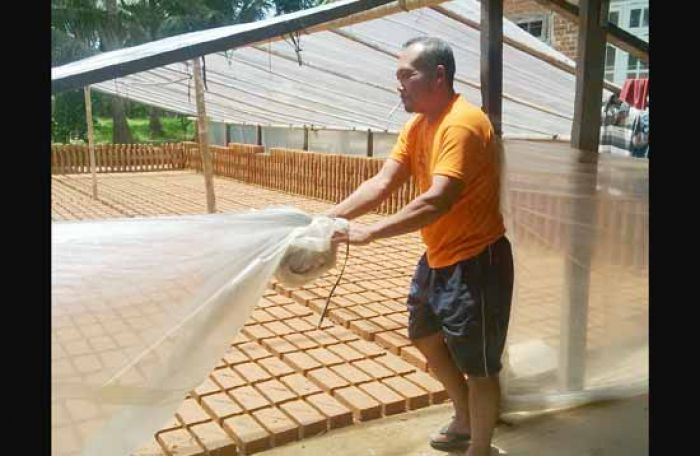 Produksi Menurun, Harga Batu Bata Naik Produksi Menurun, Harga Batu Bata Naik