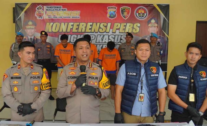 Polisi Tangkap Pelaku Pengeroyokan hingga Tewas di Sidoarjo Polisi Tangkap Pelaku Pengeroyokan hingga Tewas di Sidoarjo