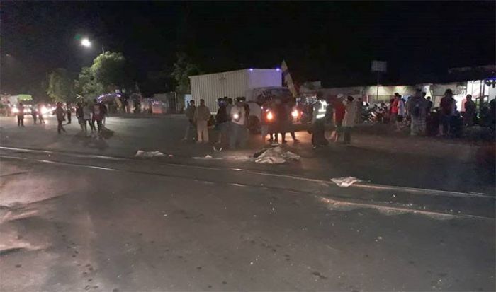 Terpeleset di Perlintasan KA Tanggulangin, Pemotor Tewas Digilas Truk Air Terpeleset di Perlintasan KA Tanggulangin, Pemotor Tewas Digilas Truk Air