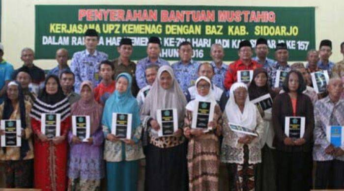 Peringati HAB dan Jelang HUT Kabupaten Sidoarjo, BAZ dan Kemenag Beri Santunan Peringati HAB dan Jelang HUT Kabupaten Sidoarjo, BAZ dan Kemenag Beri Santunan