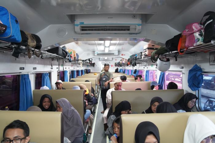 KAI Daop 7 Madiun Ingatkan Masyarakat, Masih Ada KA Tarif Bersubsidi yang Terjangkau KAI Daop 7 Madiun Ingatkan Masyarakat, Masih Ada KA Tarif Bersubsidi yang Terjangkau
