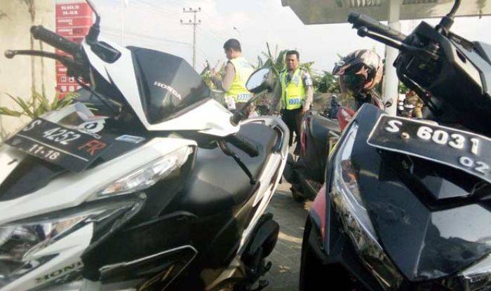 Polisi Tabrak Perawat di Jalan dr Wahidin Sudiro Husodo Tuban