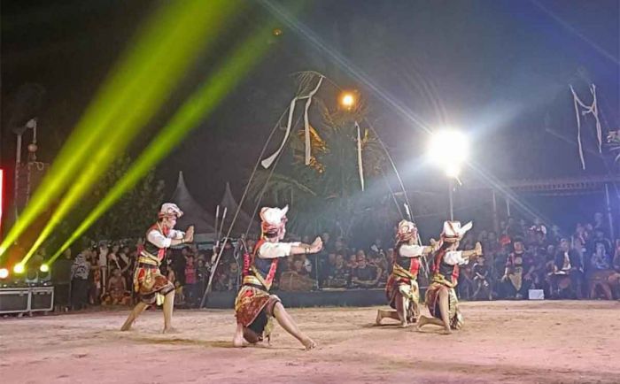 Tim Seni Reog Barongan dari UTM Tampil Atraktif di Malaysia Tim Seni Reog Barongan dari UTM Tampil Atraktif di Malaysia