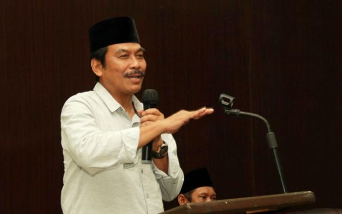 Sambari Sakit, Gubernur Khofifah Tunjuk Qosim sebagai Plt Bupati Gresik