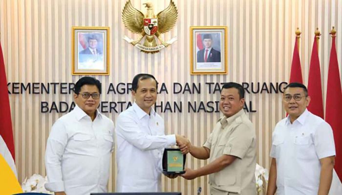Menteri ATR/BPN dan Menteri Transmigrasi Sepakat Manfaatkan Lahan untuk Program Transmigrasi Menteri ATR/BPN dan Menteri Transmigrasi Sepakat Manfaatkan Lahan untuk Program Transmigrasi