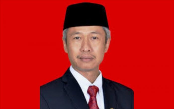 Sebut Berpotensi Korupsi, Ketua DPC PDIP Ponorogo Serukan Anggota Fraksi Tak Setujui Utang Rp 200 M Sebut Berpotensi Korupsi, Ketua DPC PDIP Ponorogo Serukan Anggota Fraksi Tak Setujui Utang Rp 200 M