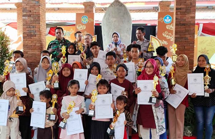 Kepala Disporabudpar Nganjuk Tutup Pameran Kontemporer Museum Anjuk Ladang Kepala Disporabudpar Nganjuk Tutup Pameran Kontemporer Museum Anjuk Ladang