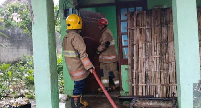 Pembakaran Sampah Picu Kebakaran Rumah di Kediri