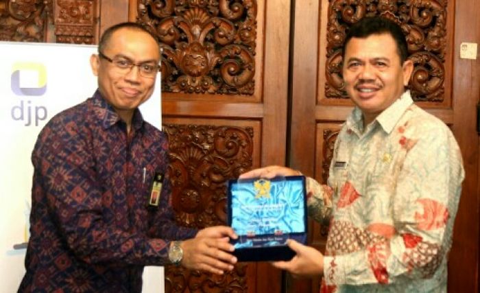 Audiensi Pemkab Mojokerto dan KPP Pratama: Praktis dan Mudah, e-Filing Bantu Hindari Salah Input Audiensi Pemkab Mojokerto dan KPP Pratama: Praktis dan Mudah, e-Filing Bantu Hindari Salah Input