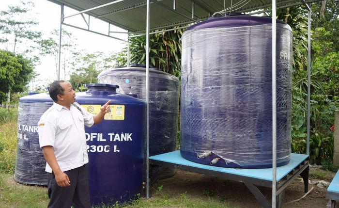 Atasi Kelangkaan Pupuk, Bupati Kediri Bangun Intalasi Pengolahan POC di Sentra Nanas Atasi Kelangkaan Pupuk, Bupati Kediri Bangun Intalasi Pengolahan POC di Sentra Nanas