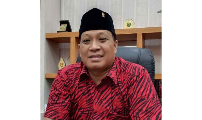 Ketua DPC PDIP Gresik Sebut Yani Langsung Retreat dan Alif Sudah Ada Agenda Usai Dilantik Presiden Ketua DPC PDIP Gresik Sebut Yani Langsung Retreat dan Alif Sudah Ada Agenda Usai Dilantik Presiden