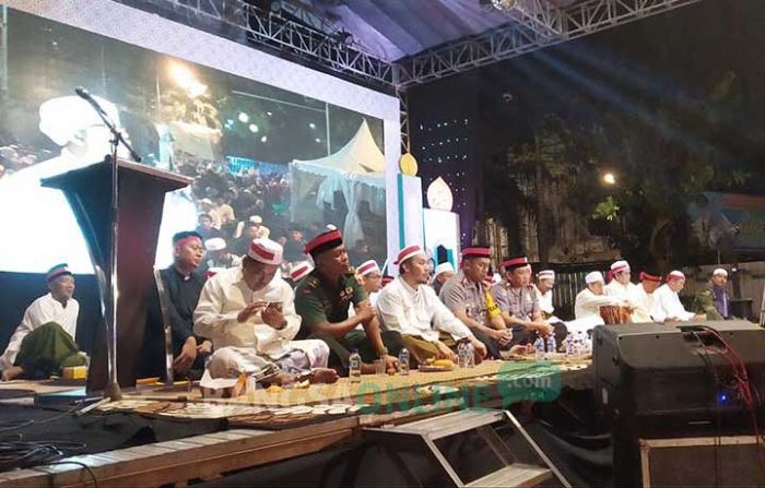 Mohon Keamanan dan Ketertiban, Polres Lamongan Gelar Tabligh Akbar Mohon Keamanan dan Ketertiban, Polres Lamongan Gelar Tabligh Akbar
