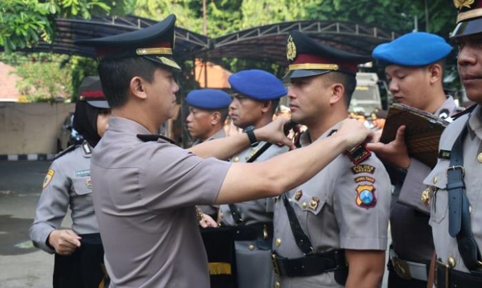 Kapolres Gresik Pimpin Sertijab 10 Pejabat