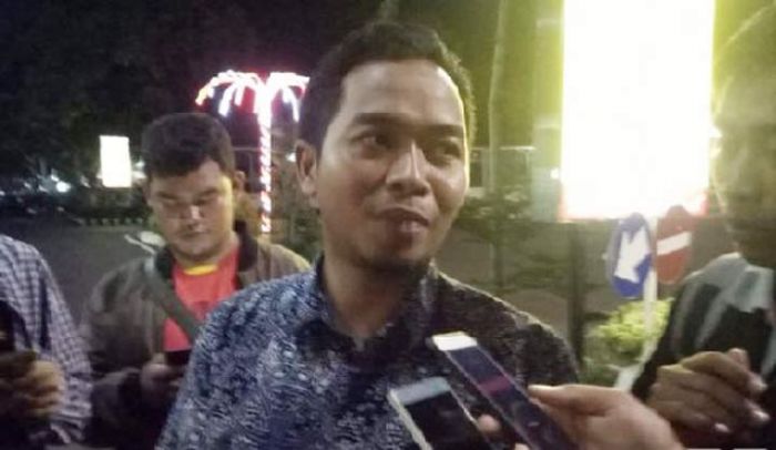 Diduga Rusak Patok Pembangunan Kilang Minyak, Tiga Warga Jenu Diperiksa Polres Tuban Diduga Rusak Patok Pembangunan Kilang Minyak, Tiga Warga Jenu Diperiksa Polres Tuban