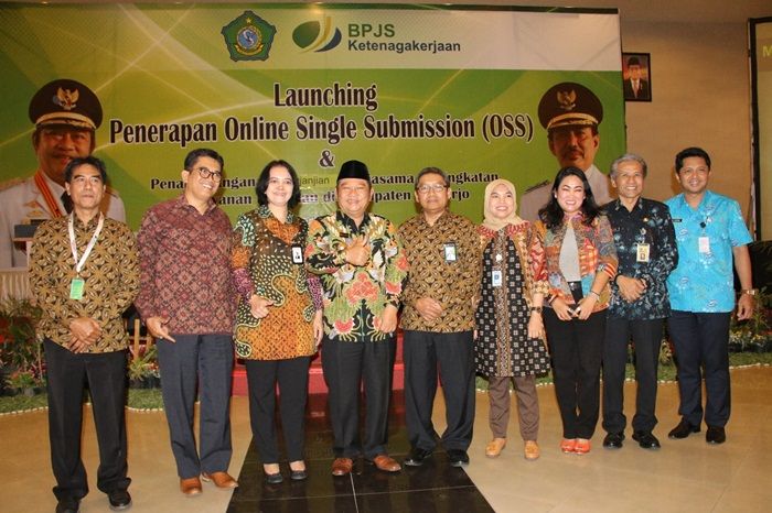 Tingkatkan Pelayanan Perizinan, Sidoarjo Terapkan Sistem OSS Tingkatkan Pelayanan Perizinan, Sidoarjo Terapkan Sistem OSS
