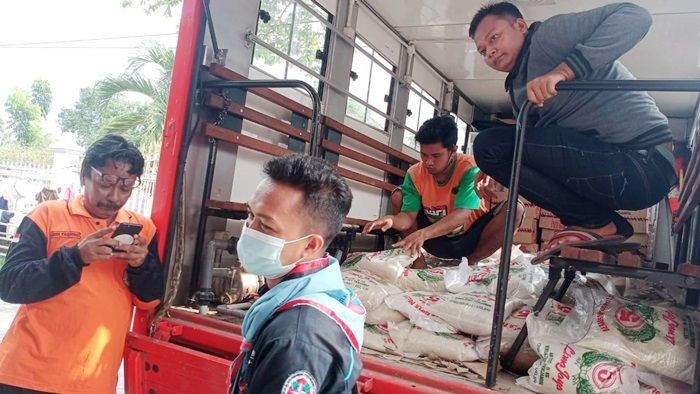 Bantuan dari Pamekasan untuk Korban Gempa di Sulawesi Barat Sudah Diberangkatkan Bantuan dari Pamekasan untuk Korban Gempa di Sulawesi Barat Sudah Diberangkatkan