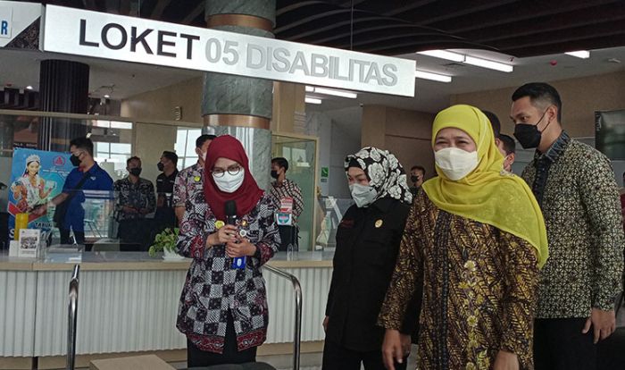 Permudah Layanan Publik, Gubernur Jatim Harapkan MPP Dibangun di Seluruh Daerah Permudah Layanan Publik, Gubernur Jatim Harapkan MPP Dibangun di Seluruh Daerah