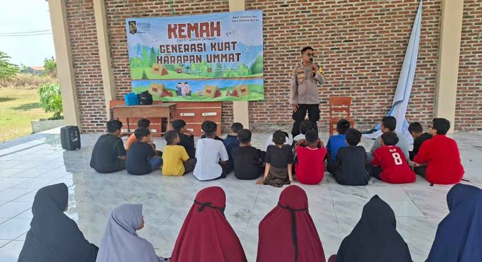 Polsek Krembung Bekali Santri Pramuka Al Fatih soal Etika Digital dan Pencegahan Kenakalan Remaja