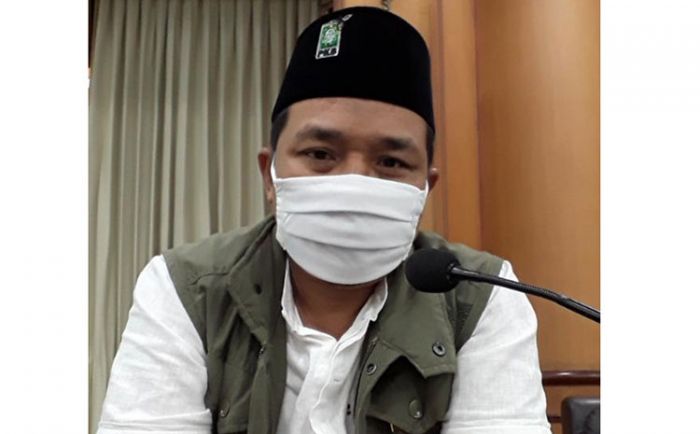 SK PA Diteken Wabup Qosim, Gaji PNS dan Anggota DPRD Gresik Segera Cair SK PA Diteken Wabup Qosim, Gaji PNS dan Anggota DPRD Gresik Segera Cair