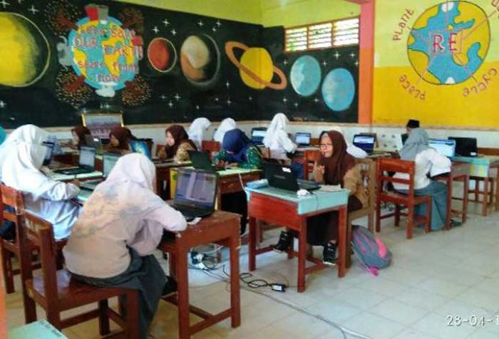 Kompetisi Sains Madrasah Aliyah se-Kecamatan Pragaan Berlangsung Meriah