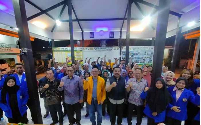 Buka KKN Unigres di Desa Sukorejo, Berikut Pesan Wakil Ketua DPRD Gresik Buka KKN Unigres di Desa Sukorejo, Berikut Pesan Wakil Ketua DPRD Gresik
