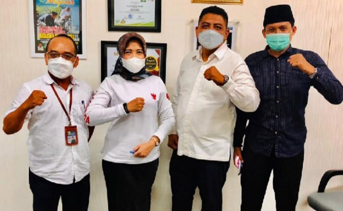 Tiga Dirut BUMD Pemkab Gresik Kompak Majukan Perusahaan, Berikut Inovasinya Tiga Dirut BUMD Pemkab Gresik Kompak Majukan Perusahaan, Berikut Inovasinya