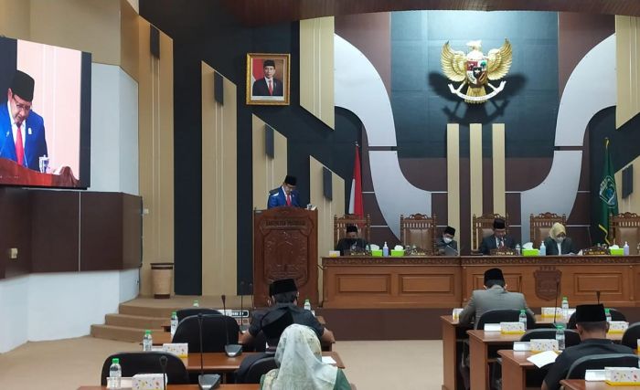DPRD Kabupaten Pasuruan Kritisi R-APBD 2023, Sektor Pertanian hingga Lingkungan Jadi Sorotan DPRD Kabupaten Pasuruan Kritisi R-APBD 2023, Sektor Pertanian hingga Lingkungan Jadi Sorotan