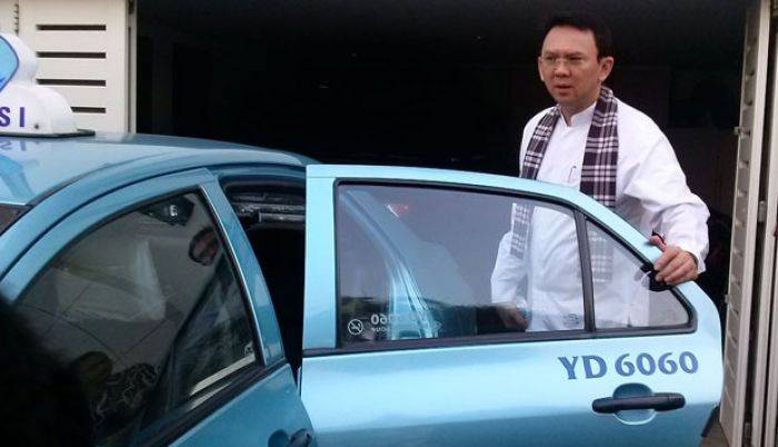 Datangkan Ratusan Bus Transjakarta, Ahok Tak Takut Didemo Sopir Taksi Datangkan Ratusan Bus Transjakarta, Ahok Tak Takut Didemo Sopir Taksi