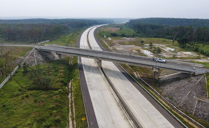 SIG Pasok Kebutuhan Semen Pembangunan Tol Trans Sumatra SIG Pasok Kebutuhan Semen Pembangunan Tol Trans Sumatra