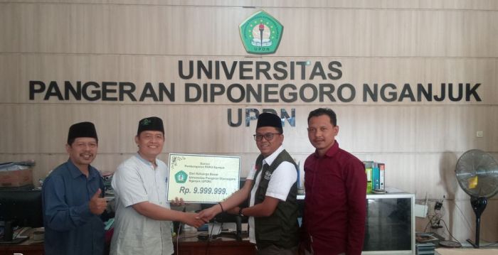 UPDN Salurkan Donasi Senilai Rp9.999.999 untuk Pembangunan RSNU Nganjuk UPDN Salurkan Donasi Senilai Rp9.999.999 untuk Pembangunan RSNU Nganjuk