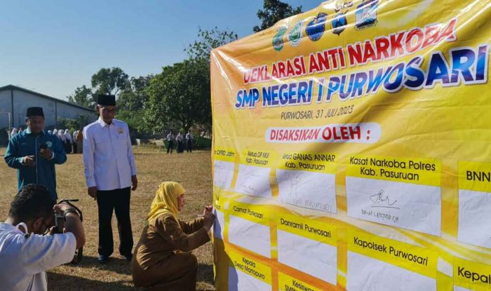 Gannas Annar Gelar Sosialisasi Bahaya Narkoba di SMPN 1 Purwosari