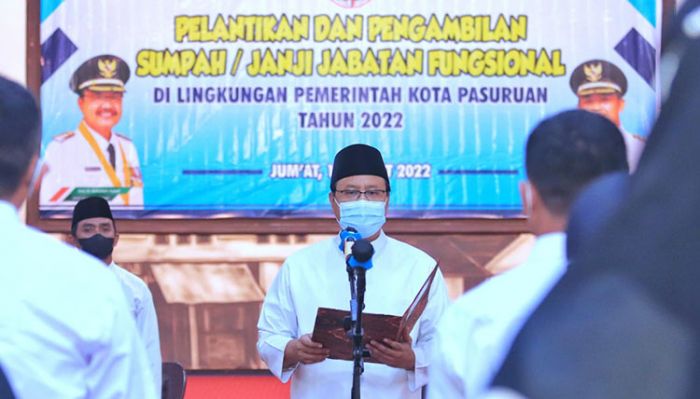 Lantik Puluhan Pejabat, Wali Kota Pasuruan Ajak ASN untuk Profesional dan Meningkatkan Kualitas