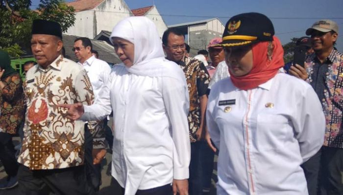 Kunjungi Pasar Ikan Lamongan, Gubernur Khofifah Disambati Petani Tambak Kunjungi Pasar Ikan Lamongan, Gubernur Khofifah Disambati Petani Tambak