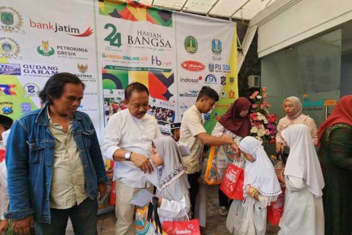 Doa Bersama dan Berbagi dengan Anak Yatim, Rangkaian HUT ke-24 HARIAN BANGSA Doa Bersama dan Berbagi dengan Anak Yatim, Rangkaian HUT ke-24 HARIAN BANGSA