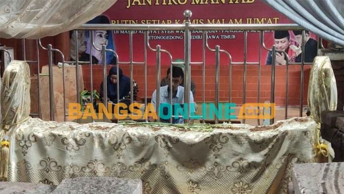 Awal Ramadan, Makam Mbah Wasil di Situs Setonogedong Kediri Sepi Penziarah