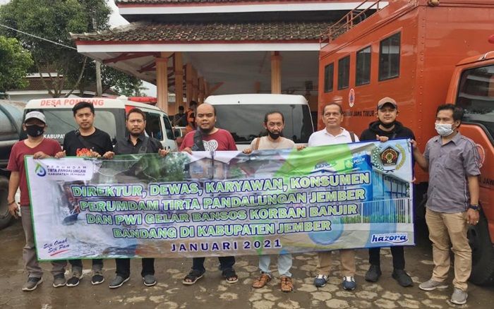 ​Perumdam Tirta Pandalungan Jember Gandeng PWI Berikan Bantuan untuk Korban Banjir Bandang