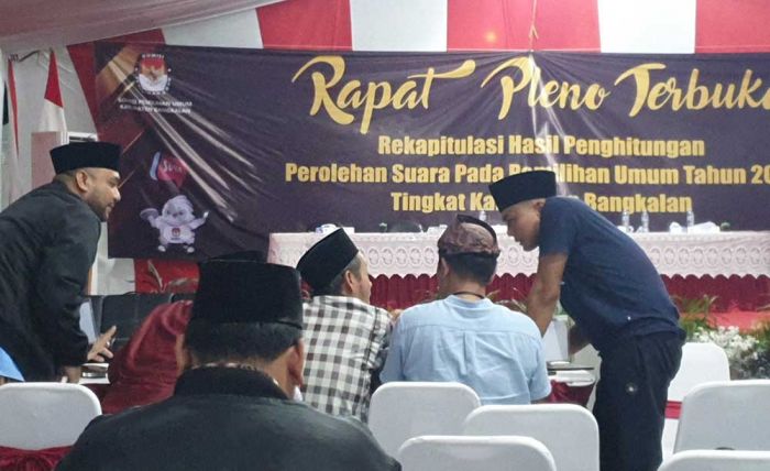 Wow, Partisipasi Pemilih di Bangkalan pada Pemilu 2024 Capai 98,09%, PKB Pastikan Jatah Ketua DPRD Wow, Partisipasi Pemilih di Bangkalan pada Pemilu 2024 Capai 98,09%, PKB Pastikan Jatah Ketua DPRD