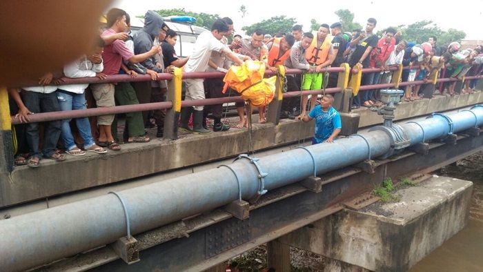 Dikira Boneka, ​Temuan Mayat di Kali Porong Gegerkan Warga