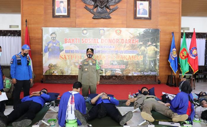 Peringati Ultah ke-71, Satpol PP Trenggalek Gelar Donor Darah Peringati Ultah ke-71, Satpol PP Trenggalek Gelar Donor Darah